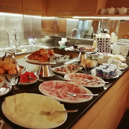 Alojamento de Acomodação e Pequeno-almoço Della Maria