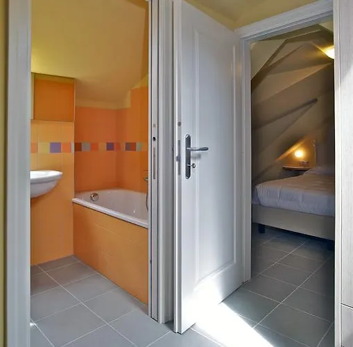 Della Maria 3*